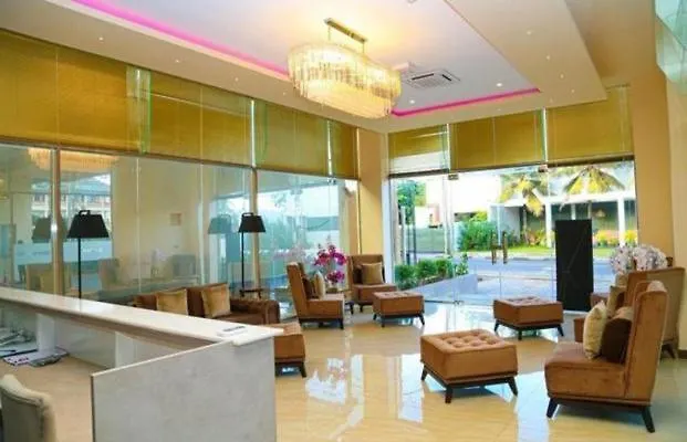 Ocean Breeze Studios Negombo 0*,
